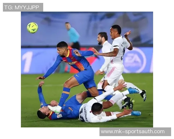 西甲精彩对决皇马3-0战胜波尔图球星帽子戏法点燃全场激情