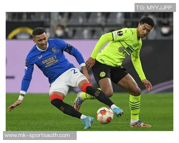 友谊赛精彩回顾：那不勒斯险胜多特蒙德引发全场热烈反响