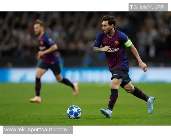 热刺友谊赛大胜巴萨四球狂潮与帽子戏法引发全场狂欢